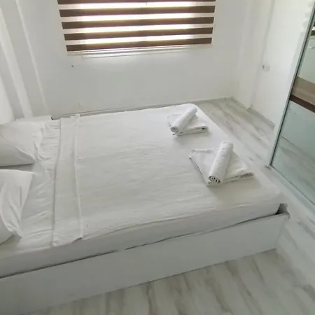 Beverly Hills Kusadasi